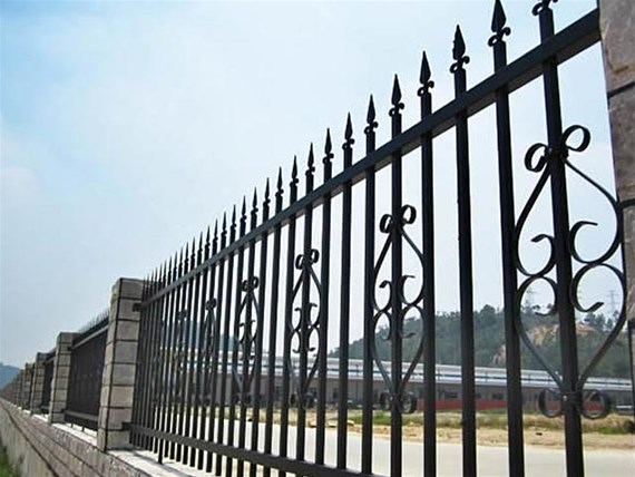 云南鋅鋼護(hù)欄網(wǎng)如何保養(yǎng)才能延長(zhǎng)壽命？